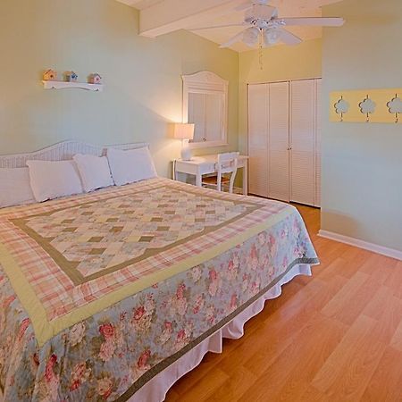 Silver Sands Villas Fort Myers Beach Exteriör bild