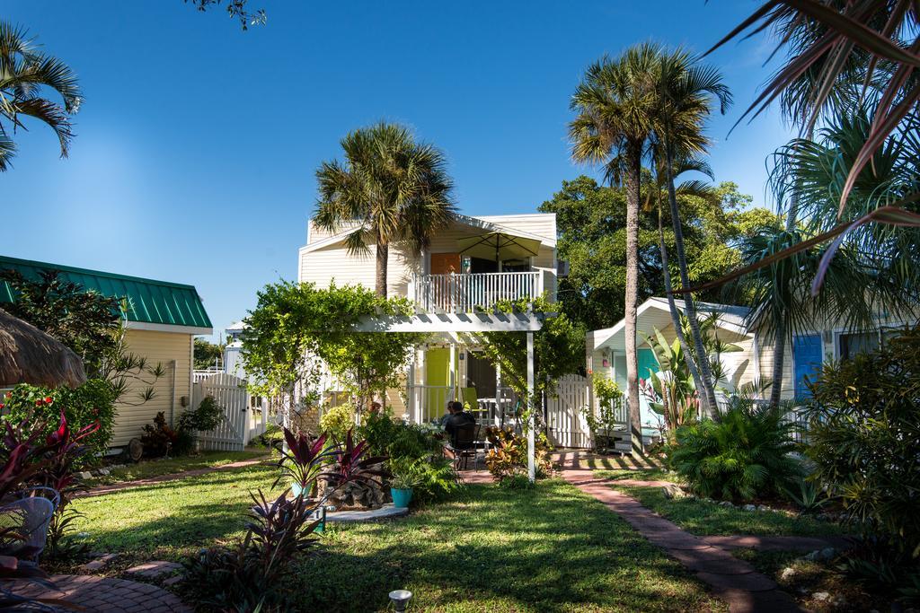 Silver Sands Villas Fort Myers Beach Exteriör bild