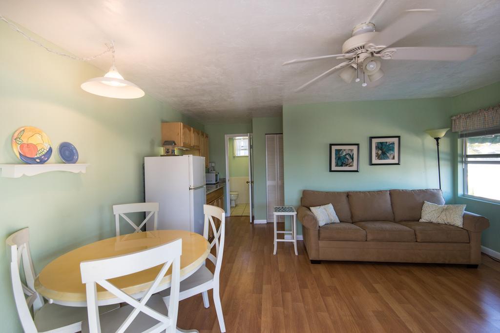 Silver Sands Villas Fort Myers Beach Exteriör bild