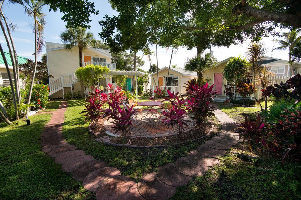Silver Sands Villas Fort Myers Beach Exteriör bild
